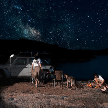 Lampe Wild Land Galaxy trépied réglable Led en voyage