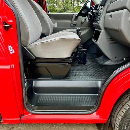 253 Transporter T4 VW rouge pompier 2001 AJT marchepied