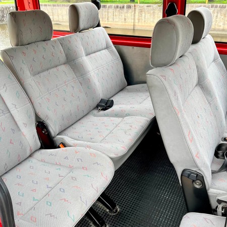 253 Transporter T4 VW rouge pompier 2001 AJT minibus