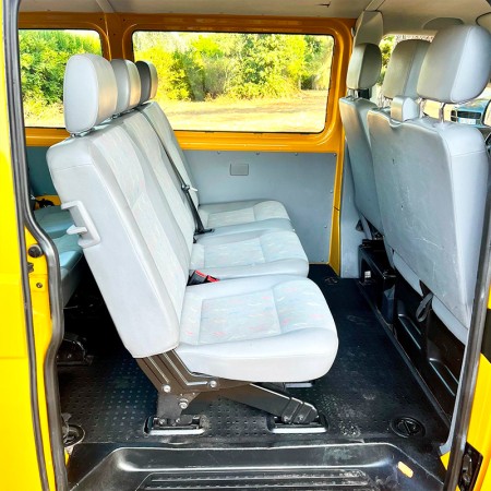 Volkswagen Transporter T5 2008 réf. T08363 3 places arrière