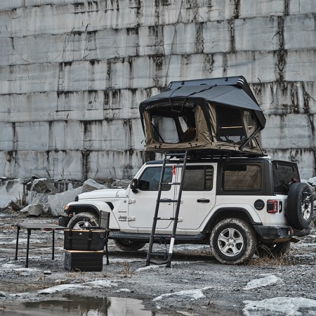 Tente de toit coque alu compacte Neo-Frontier de WildLand avec boite de stockage et table