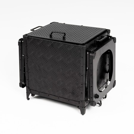 Cuisine de camping pliante et portable Wild Land aluminium fermée vue arrière