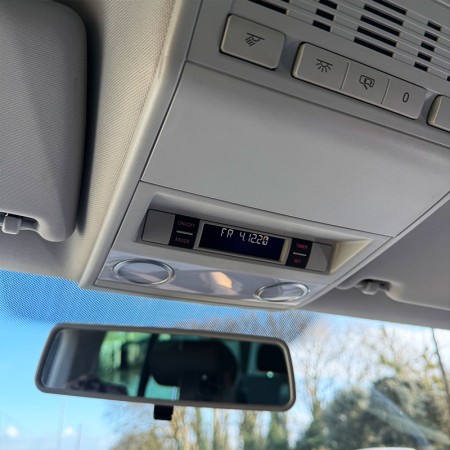 Véhicule 276 Kombishop M11084 VW Multivan T5 chauffage stationnaire