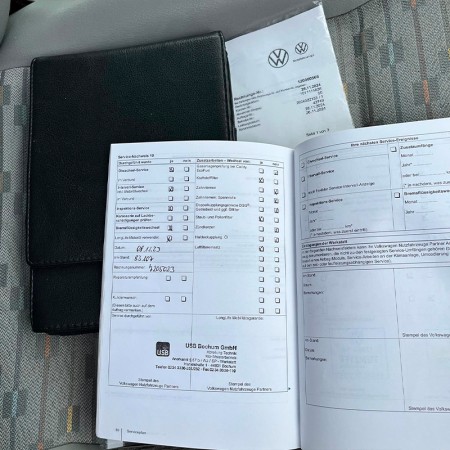 T10345 véhicule transporter Volkswagen Kombishop T5 VW carnet d'entretien