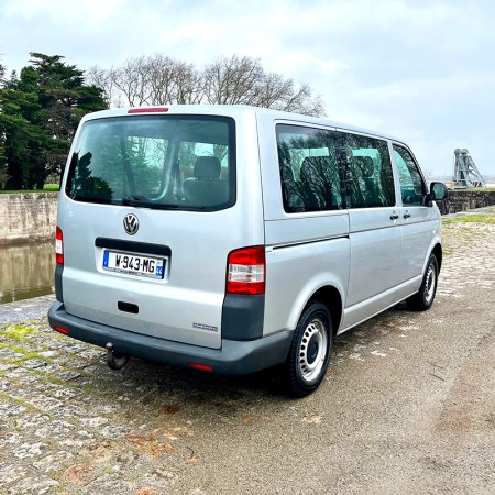 T08242 Kombishop van vw occasion Transporter T5 gris L1H1 attelage