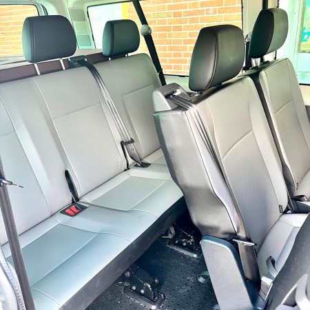 VW T6 Transporter 2021 / 95.000 km / 2.0 tdi 110 ch / L2H1 rangée arrière