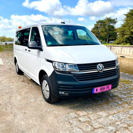 VW T6 Transporter 2021 / 95.000 km / 2.0 tdi 110 ch / L2H1 Kombishop