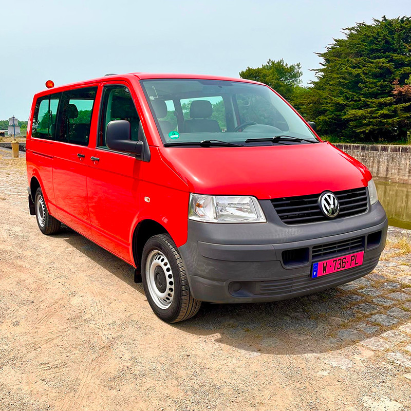 285 VW T5 Transporter 2008 / 123.000 km / 1.9 tdi 84 ch / L2H1 Kombishop