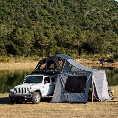 Annexe pour tente de toit Wild Land OrthFrame Max adaptée sur 4x4