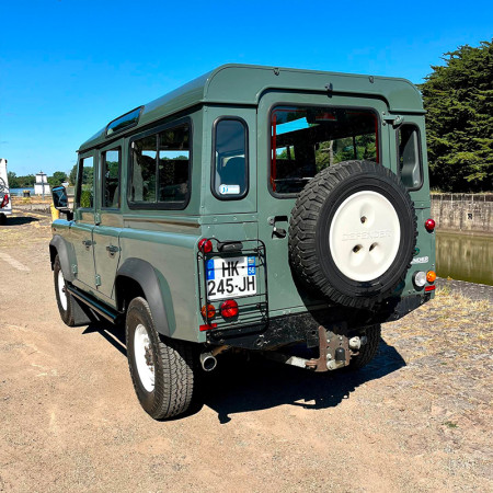 Land Rover Defender 110 2008 / 96.000 km / TD4 2.4 roue de secours