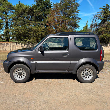 Véhicule n°291 Suzuki Jimny 2012 / 113.100 km / 1.3 l / Kombishop 2 portes