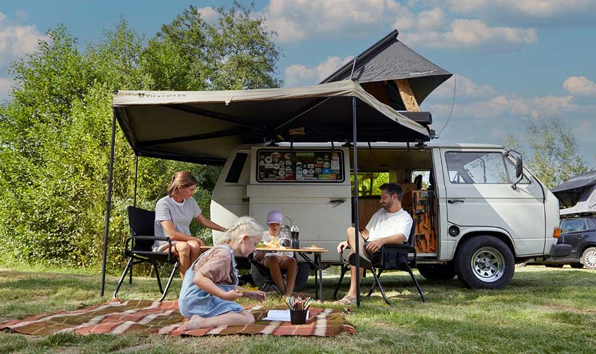 Auvent 270 Vickywood ficé sur VW T3 pour tente de toit camping vanlife
